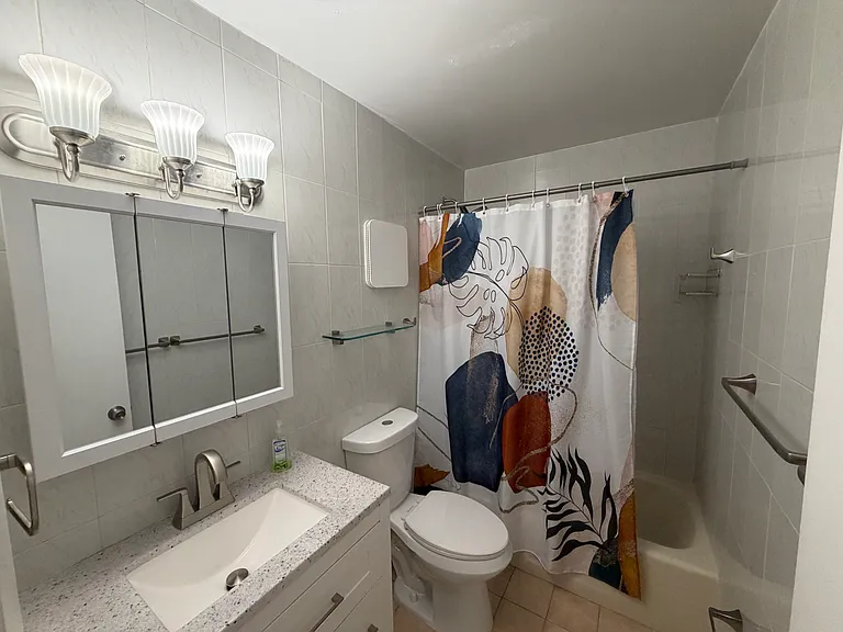 14279 Kendale Lakes Cir — Photo 39