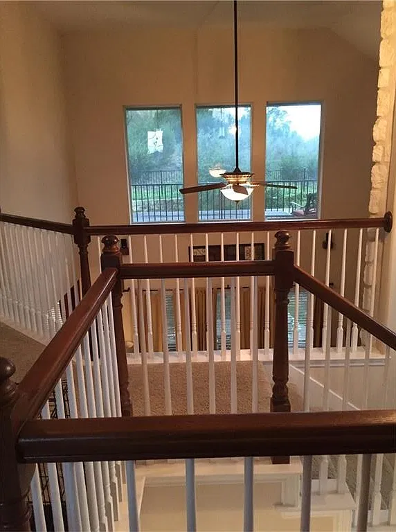 4 bed, 2150 sqft, $3,200 — Photo 3