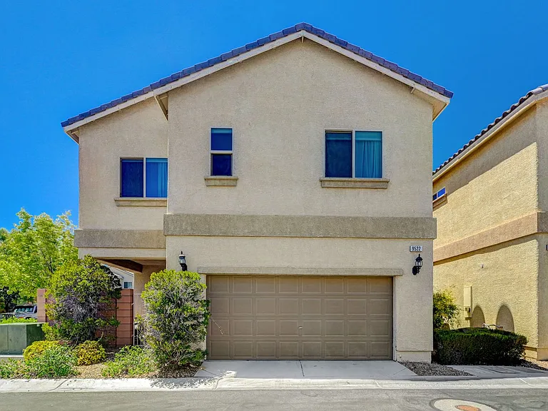 9522 Vega Carpio Ave — Photo 2