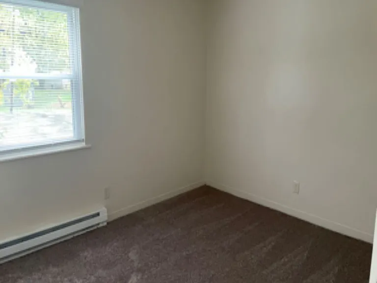 1459 E Market St #B — Photo 6