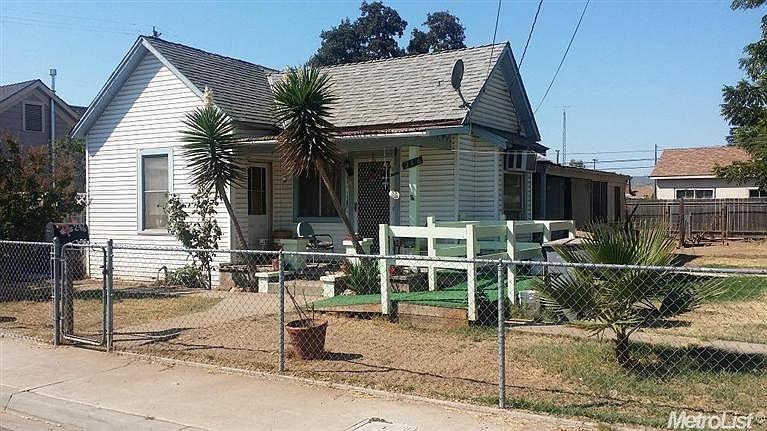 1st image of 246 Grove Ave