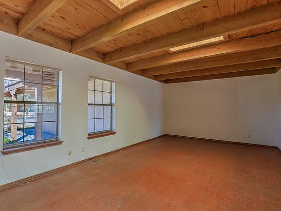5th image of 1804 Llano Ct NW