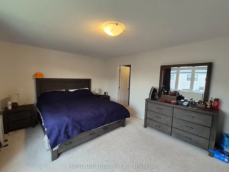 1005 Parabolica Way — Photo 7