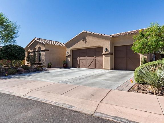 3rd image of 12833 W Via Caballo Blanco Dr