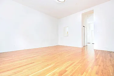 Rented by Urbane Brokerage