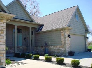 2921 S Waterside Ct, Marblehead, OH 43440