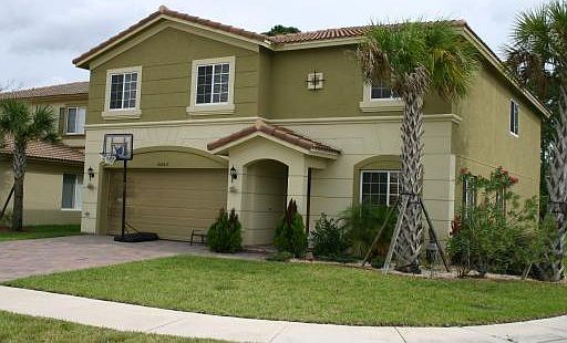 1st image of 2104 SW Marblehead Way