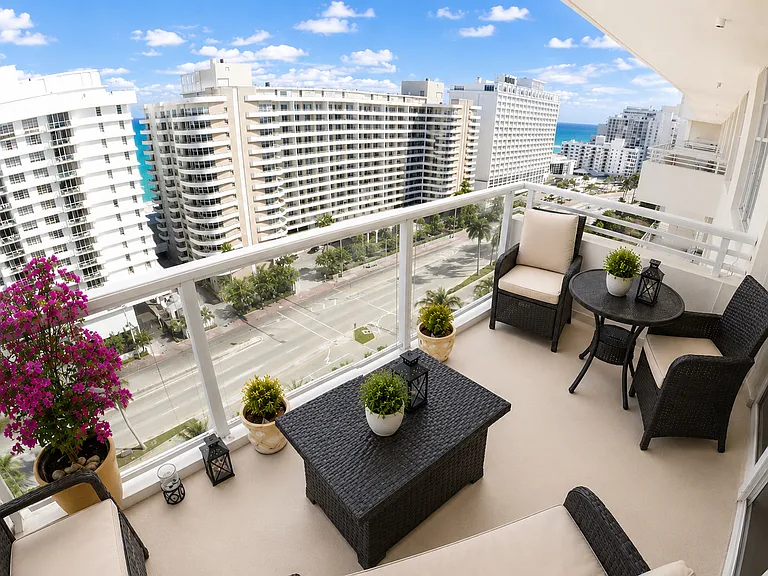 5600 Collins Ave #17U — Photo 7