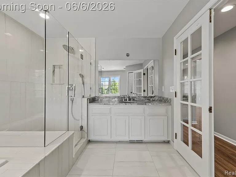 2962 Pheasant Ring Dr — Photo 38