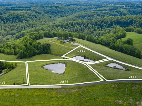 135 Hemlock Dr, Morehead, KY 40351