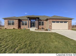 3601 Crystal Spring Dr, Springfield, IL 62711