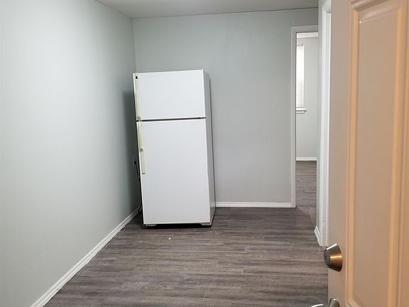 3rd image of 38 Fisk St