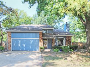8302 S Joshua St, Broken Arrow, OK 74011