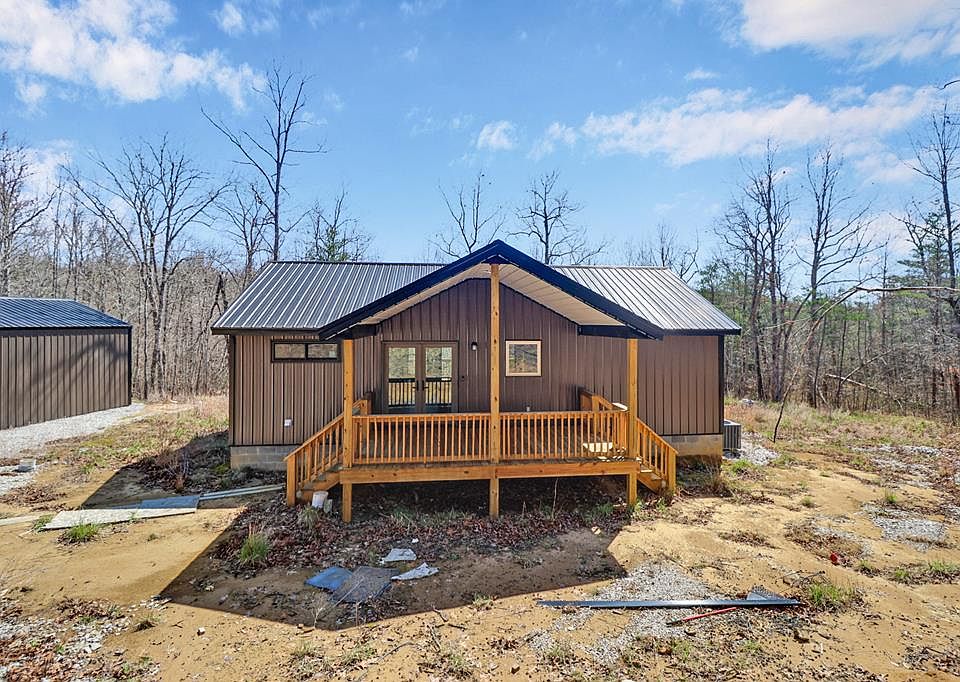 1st image of 813 Bluebird Ridge Rd