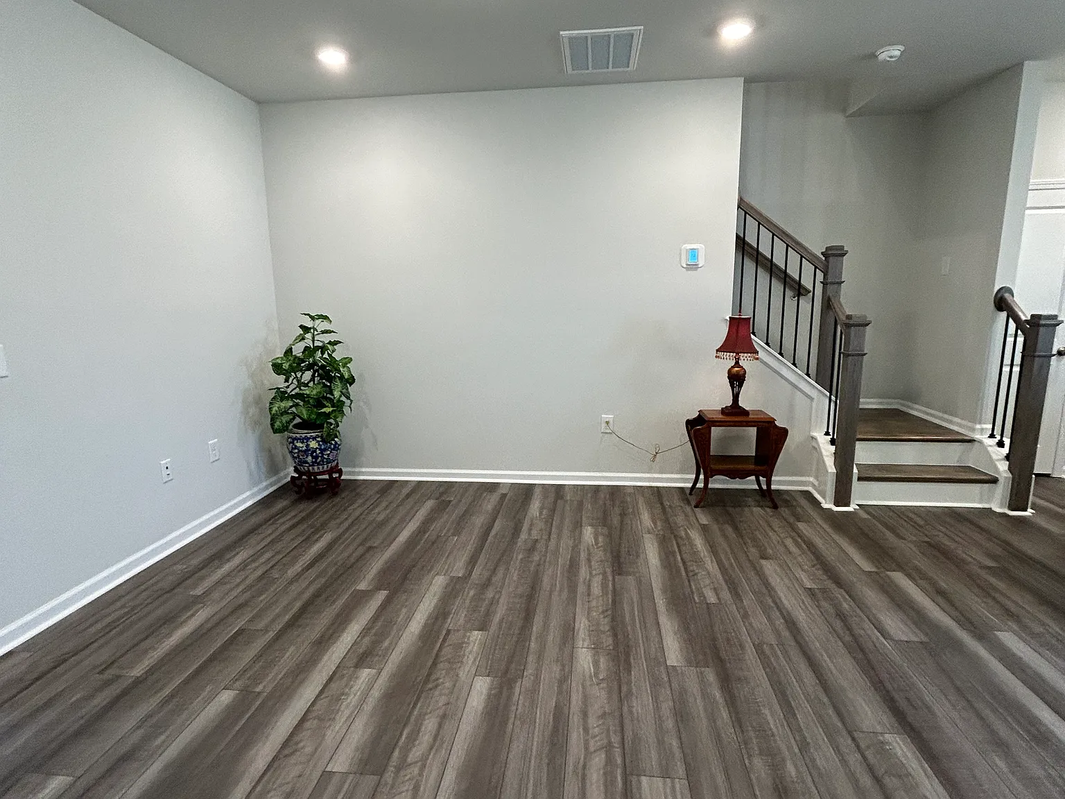3 bed, 2.5 bath, 1600 sqft, $1,795 — Photo 4