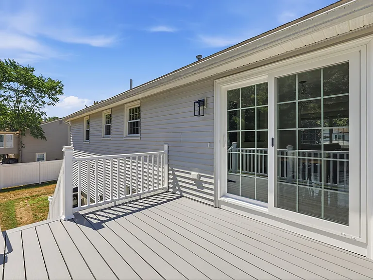 121 Rolling Ridge Ln — Photo 33