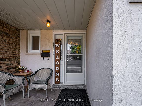 4th image of 69 Carisbrooke Ct #69