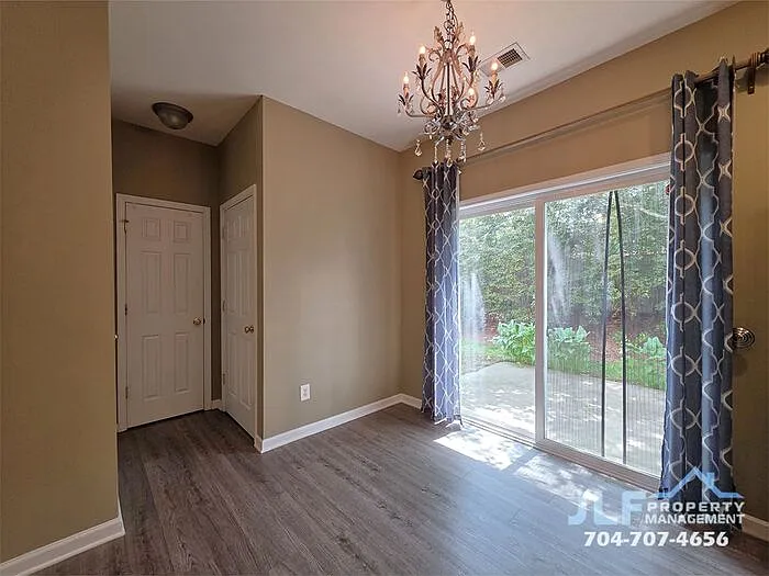 15417 Tully House Ct — Photo 7