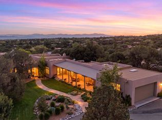 3876 Old Santa Fe Trl, Santa Fe, NM 87505