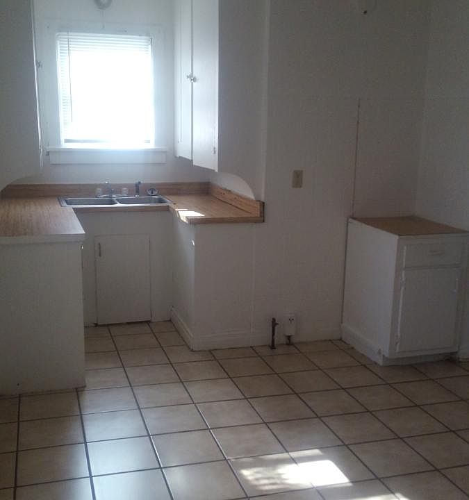 1st image of 171 Belmont Ave NW