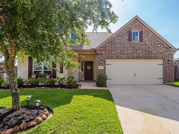 3rd image of 15003 Jenista Ln
