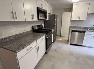 35 Pond St, Belmont, MA 02478