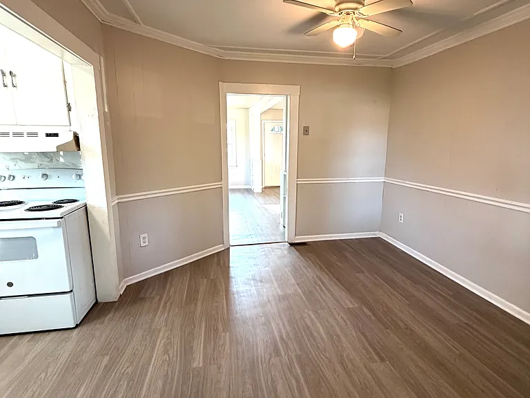 227 Beachwood Blvd — Photo 14