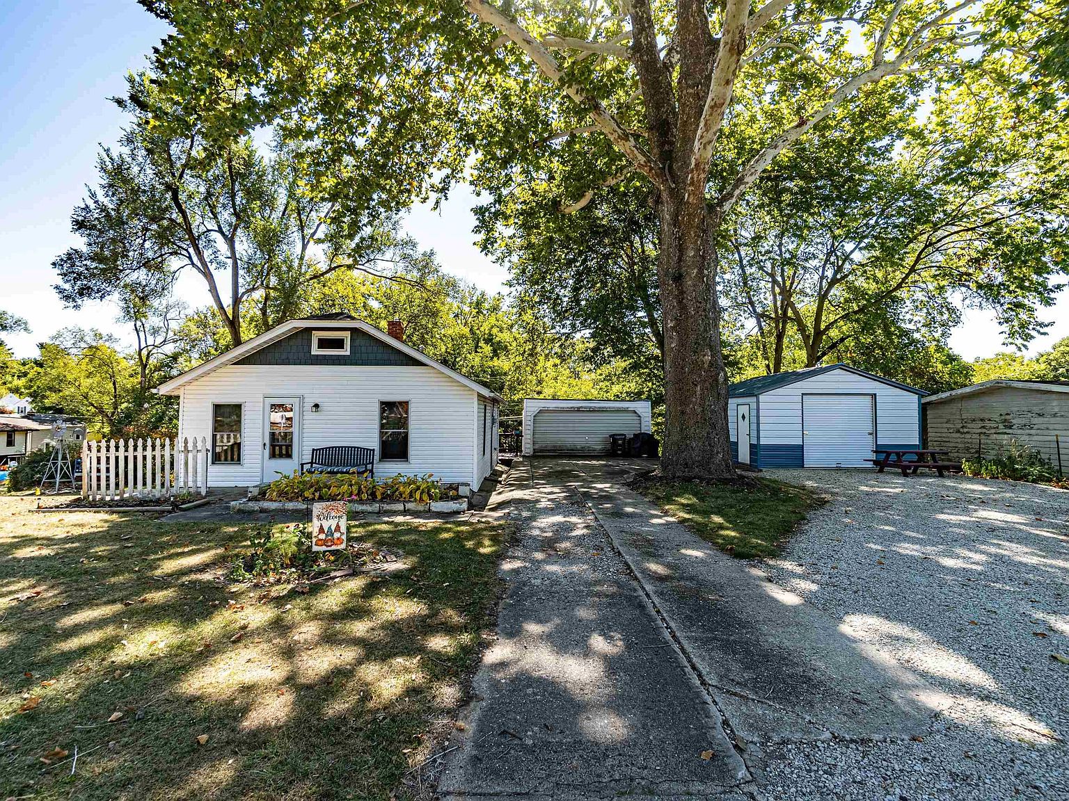 330 Dempsey St, Creve Coeur, IL 61610 Zillow