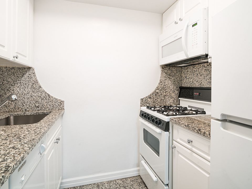 1st image of 330 W 58th St APT 14G