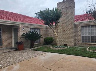 7846 Bankside Dr, Houston, TX 77071