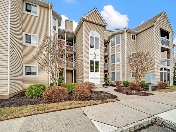 349 Silvia St, Ewing, NJ 08628