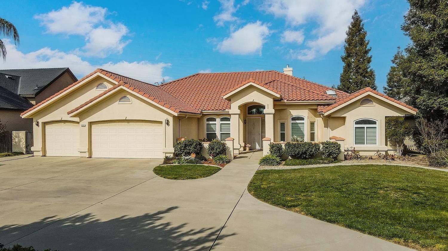 2391 Kamm Ave, Kingsburg, CA 93631 Zillow