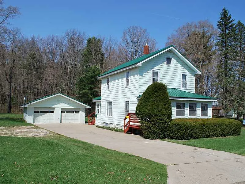 231 Mound St photo 1
