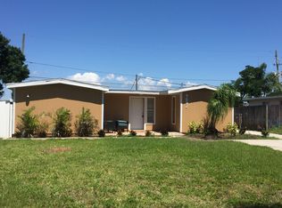 9537 Crestview St, Seminole, FL 33772