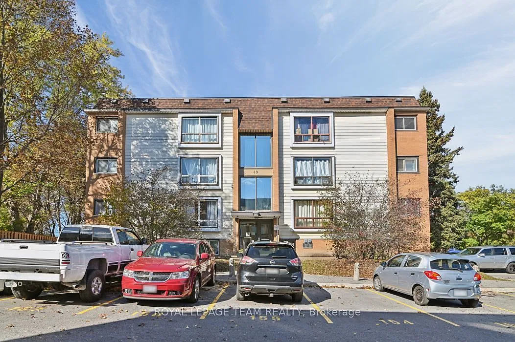 2 bed, $1,950 — Photo 2