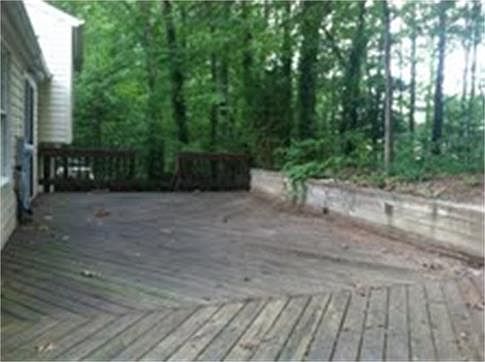 2nd image of 4088 Camelot Ct