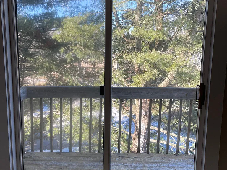 B5 Stonehedge Dr — Photo 8