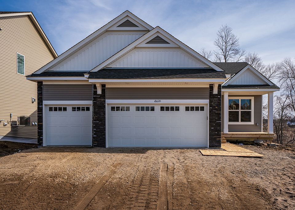 Photos of a similar Cedar home