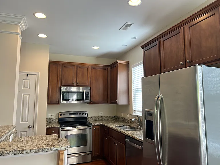 1429 Dairy Glen Dr — Photo 15