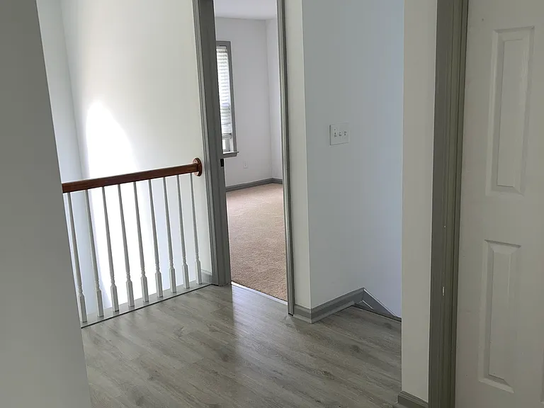 Rhyne Cir SE — Photo 17