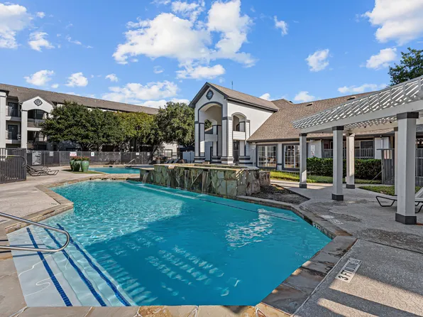 Fountains of Burleson