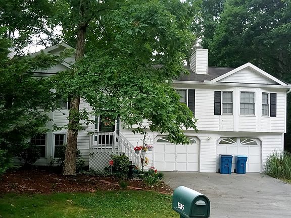 5th image of 1385 Chalet Cir