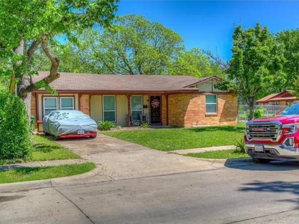 145 Tulip Dr, Garland, TX 75041