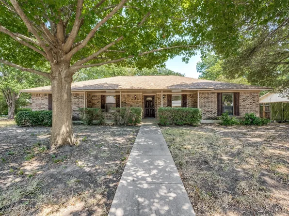 3204 Broken Arrow Rd, Denton, TX 76209