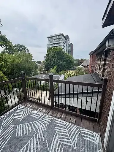 920 Woodbine Ave #1A — Photo 1