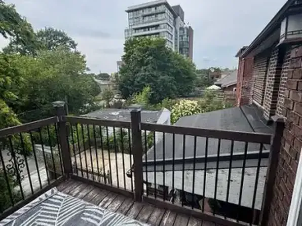 920 Woodbine Ave #1A, Toronto, ON M4C 4B7