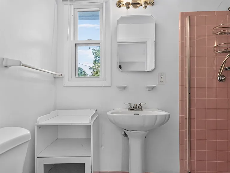 3521 Yuma St NW — Photo 14