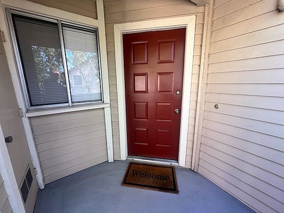 2nd image of 1018 Cedar Gables Dr