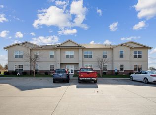4051 W Avenue Rd, Burlington, IA 52601