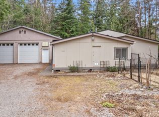 822 Balfour Valley Dr, Maple Falls, WA